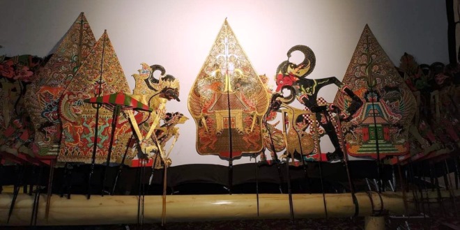 Manfaat Menonton Seni Pertunjukan Wayang Kulit Hiburan, Edukasi, dan Warisan Budaya